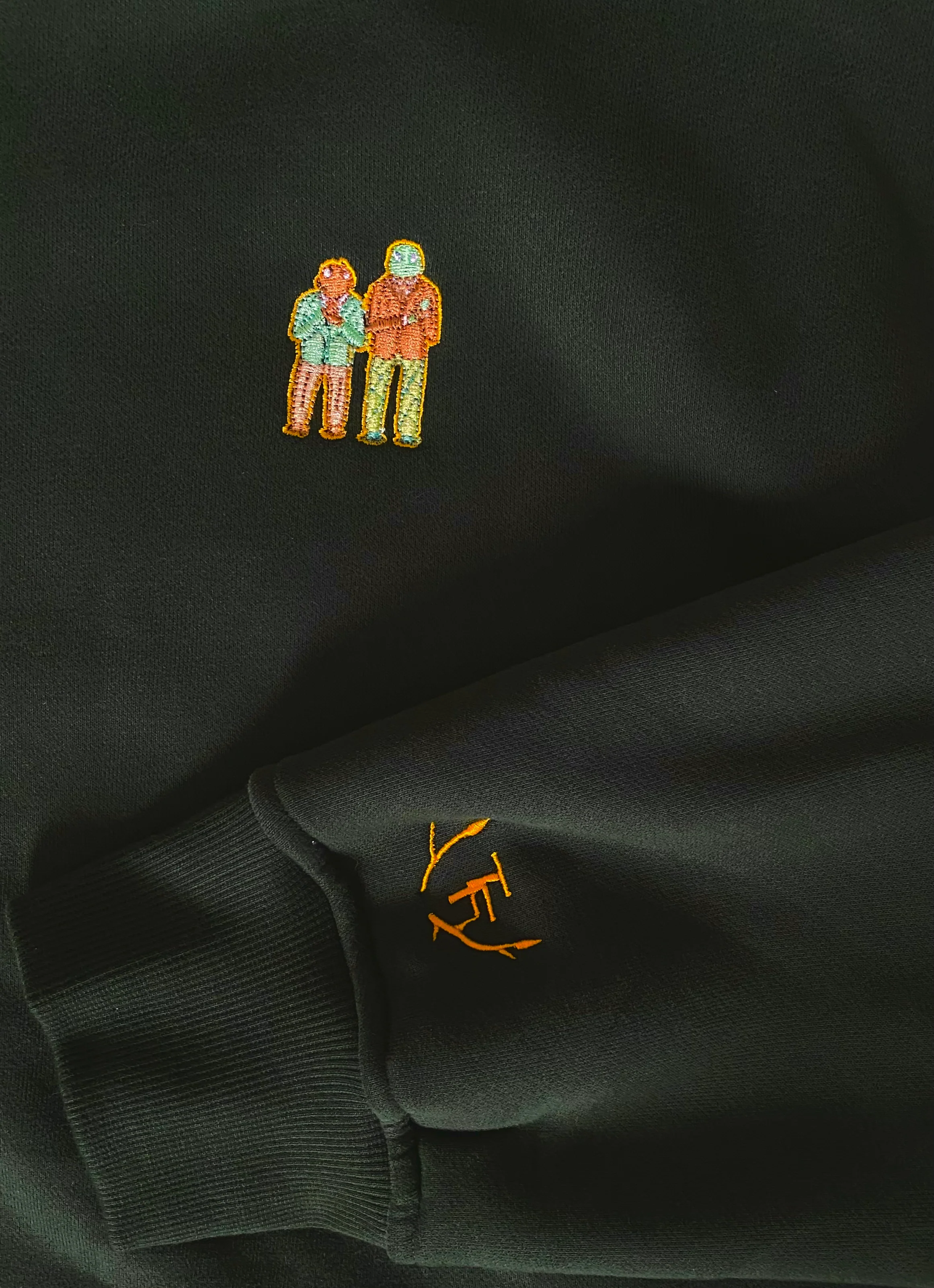 Green Heavyweight Frog Hoodie - Image 4